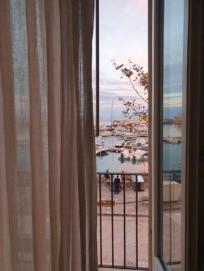 Maison Bleu LUXURY SUITE sul Porto di Trani Trani
